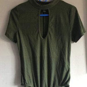 Ribbed key-hole bodysuit